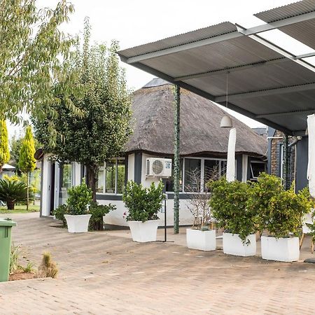 Tshiberry Bed & Breakfast Phokeng Exterior photo
