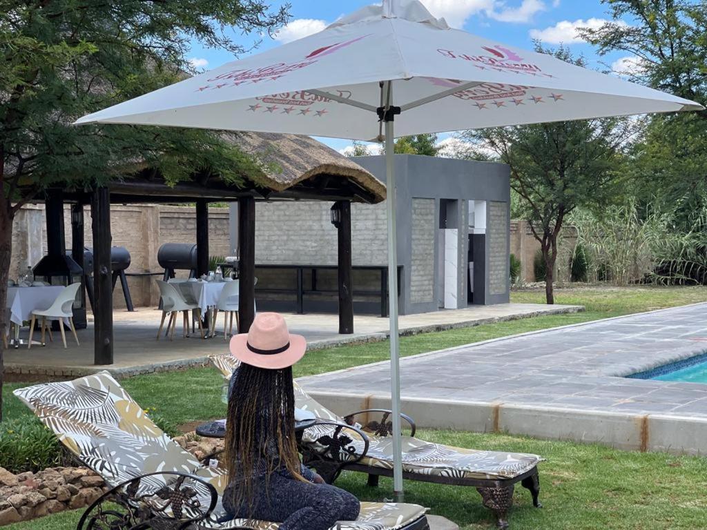 Tshiberry Bed & Breakfast Phokeng Exterior photo