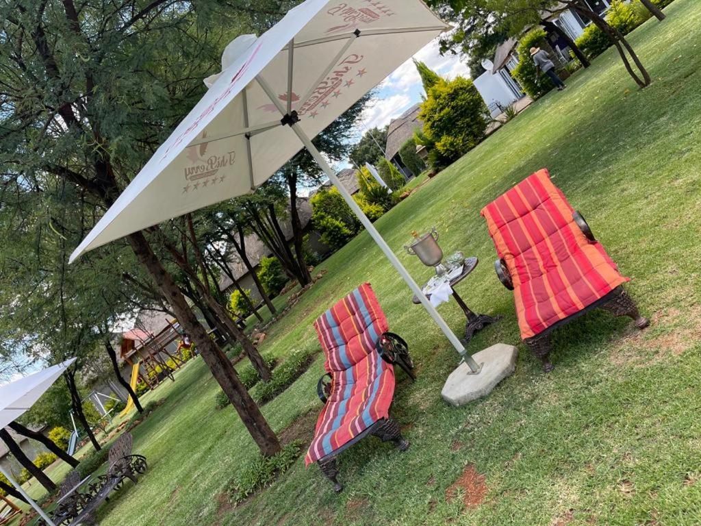 Tshiberry Bed & Breakfast Phokeng Exterior photo